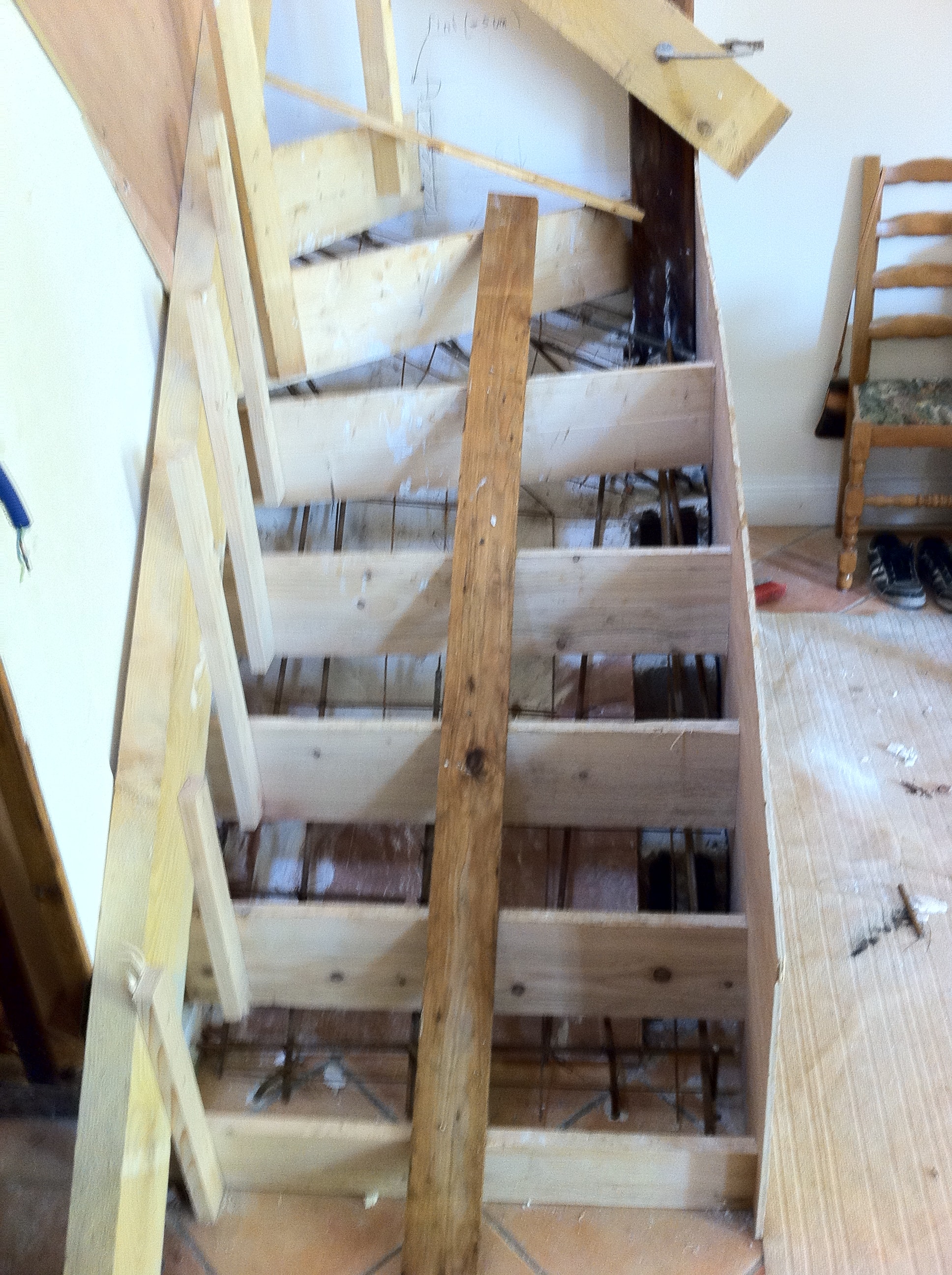 escalier-bois-8-travaux-creation-pendant-coffrage-ferraillage-texas-batiment-min