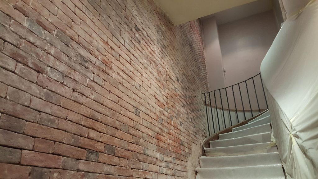Raviver un mur de briques rouge Texas Bâtiment — free download
